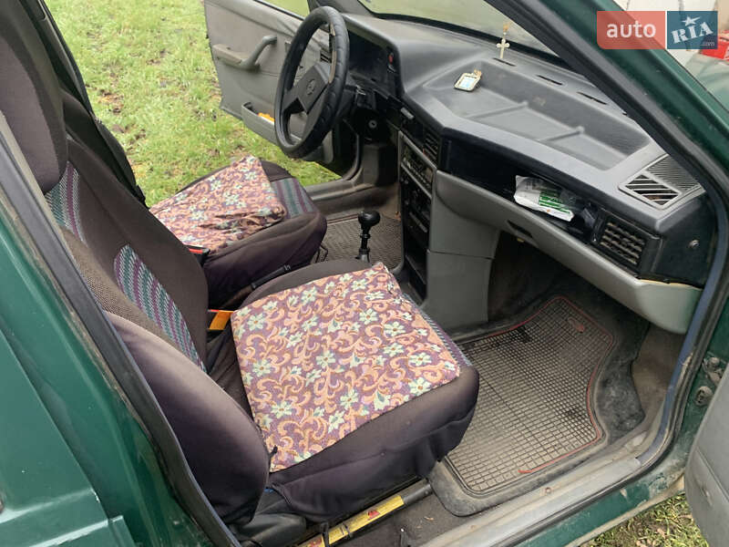 Седан Opel Kadett 1987 в Белгороде-Днестровском