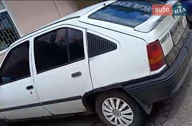 Хетчбек Opel Kadett 1988 в Недригайліву