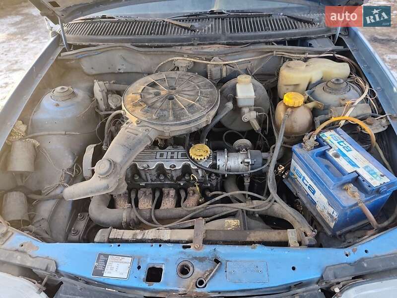 Хэтчбек Opel Kadett 1990 в Полтаве