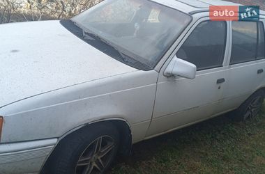 Універсал Opel Kadett 1986 в Шепетівці