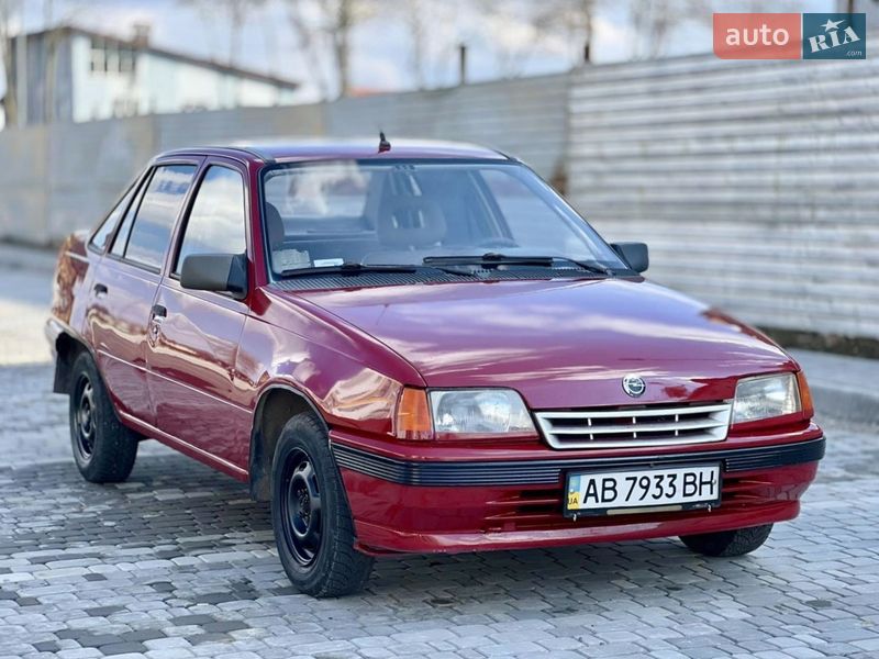 Седан Opel Kadett 1992 в Виннице фото 7 Седан Opel Kadett 1992 в Виннице