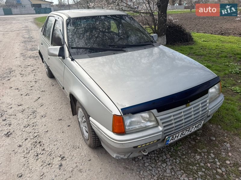 Opel Kadett 1987