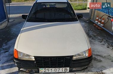 Хетчбек Opel Kadett 1987 в Калуші