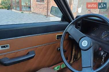 Купе Opel Manta 1977 в 