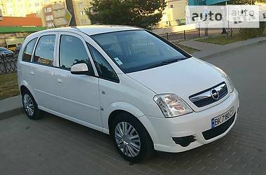 Универсал Opel Meriva 2009 в Луцке