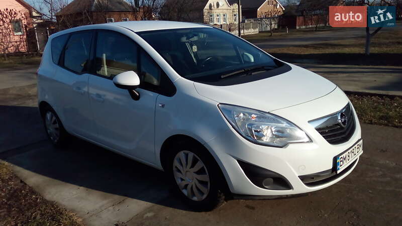 Хетчбек Opel Meriva 2013 в Сумах