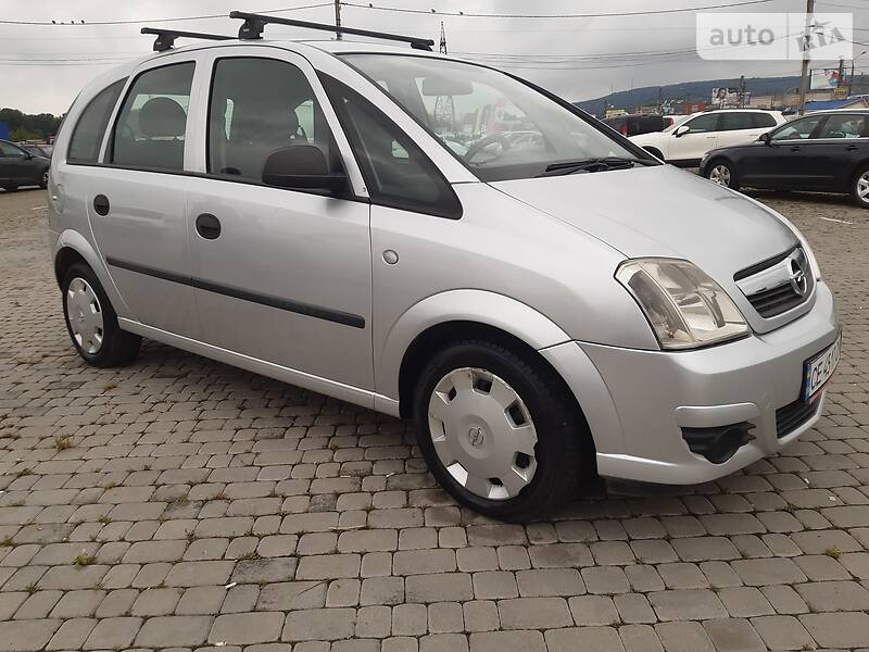 Хетчбек Opel Meriva 2007 в Чернівцях
