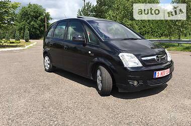 Хэтчбек Opel Meriva 2009 в 