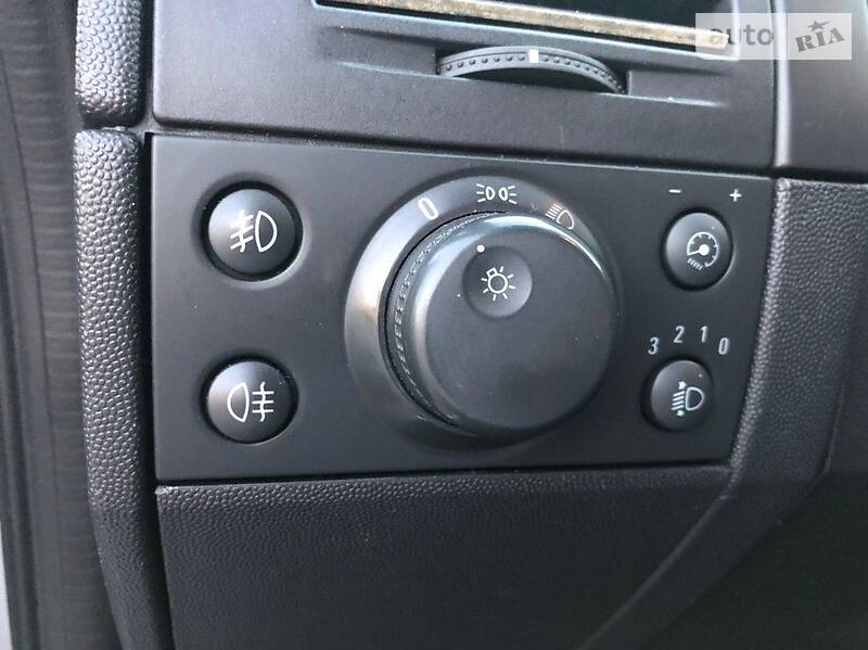 Хетчбек Opel Meriva 2004 в Вінниці