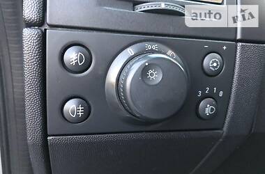 Хетчбек Opel Meriva 2004 в 