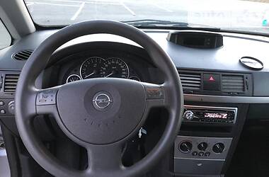 Хетчбек Opel Meriva 2004 в 