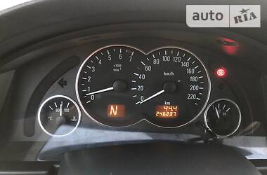 Хетчбек Opel Meriva 2004 в 