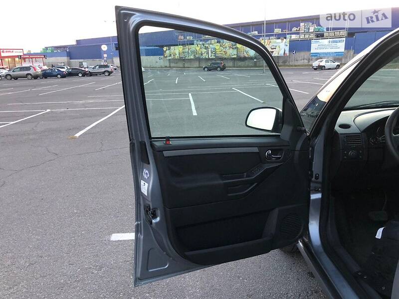 Хетчбек Opel Meriva 2004 в Вінниці