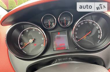 Минивэн Opel Meriva 2012 в 