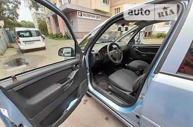 Хэтчбек Opel Meriva 2007 в Киеве