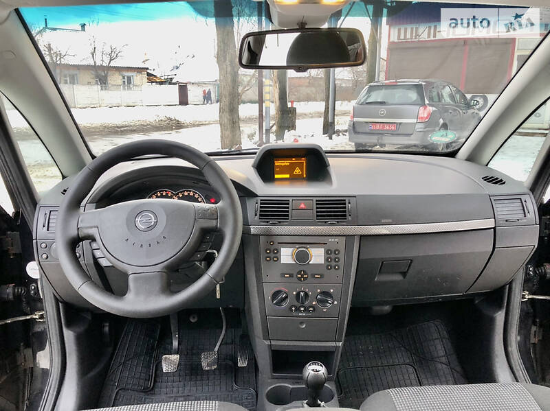 Хэтчбек Opel Meriva 2008 в Харькове
