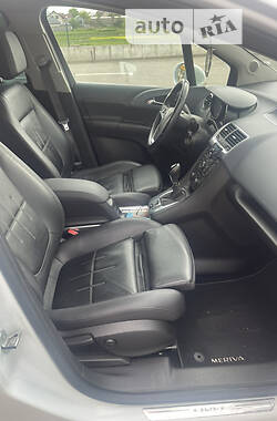 Минивэн Opel Meriva 2010 в 