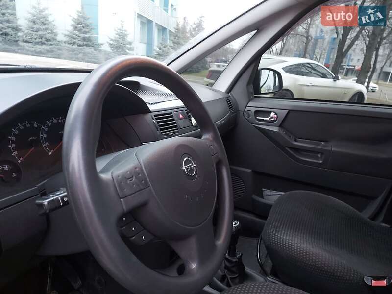 Микровэн Opel Meriva 2006 в Киеве