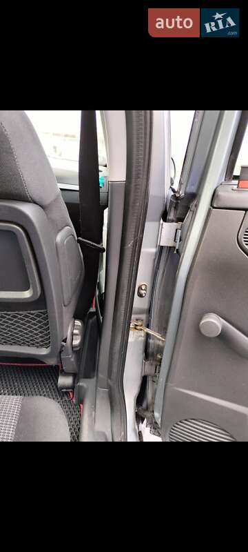 Микровэн Opel Meriva 2003 в Луцке