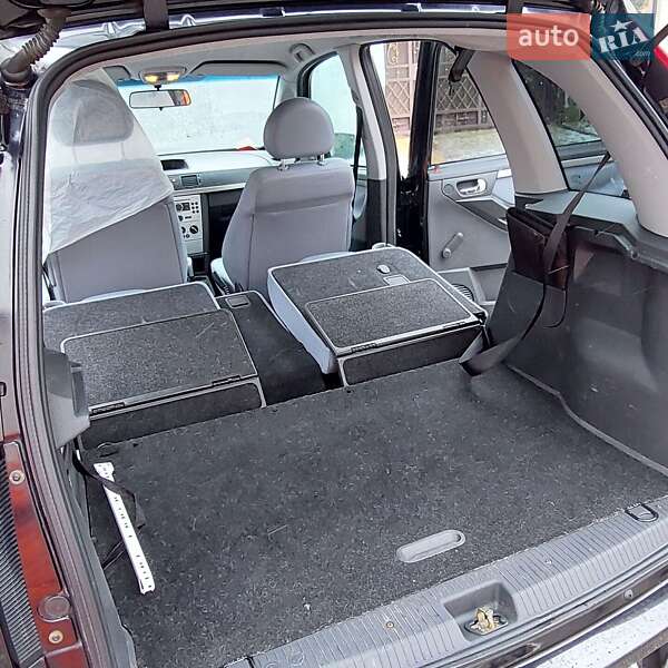 Микровэн Opel Meriva 2005 в Киеве