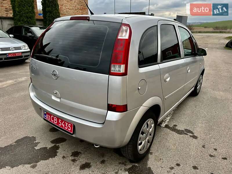 Микровэн Opel Meriva 2005 в Нововолынске