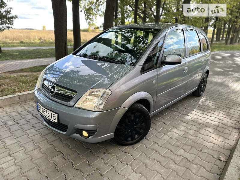 Отзыв о Opel Meriva A года Роман (Киев)