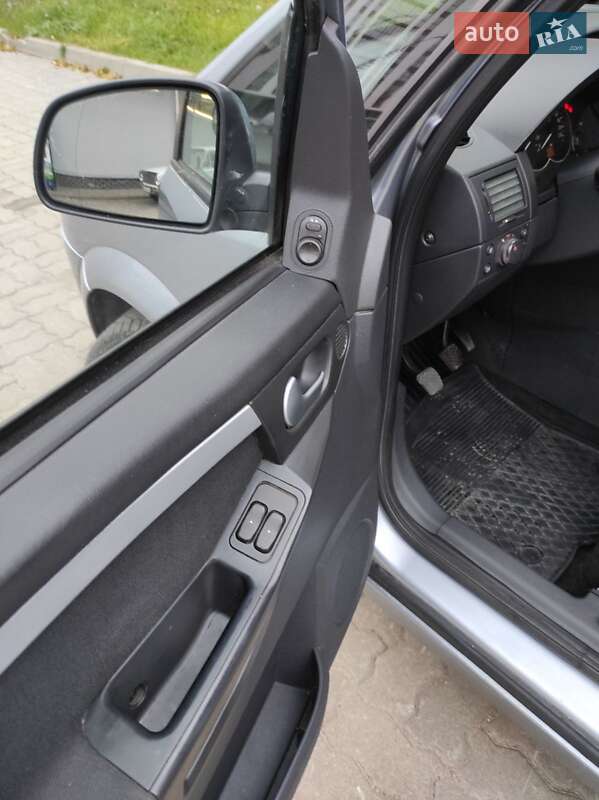 Мікровен Opel Meriva 2005 в Нововолинську