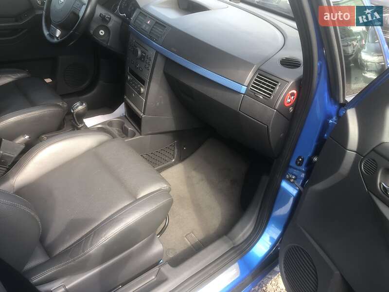 Микровэн Opel Meriva 2006 в Луцке