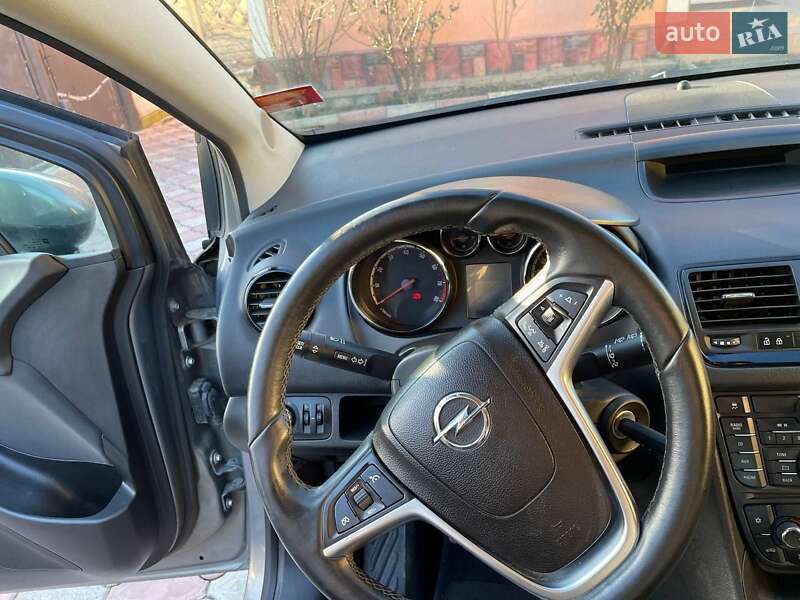 Мікровен Opel Meriva 2012 в Сокирянах