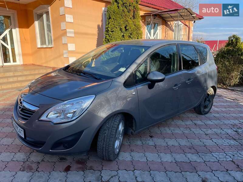 Мікровен Opel Meriva 2012 в Сокирянах