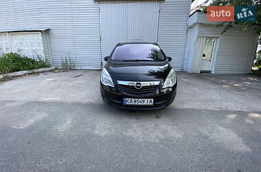 Микровэн Opel Meriva 2010 в Киеве