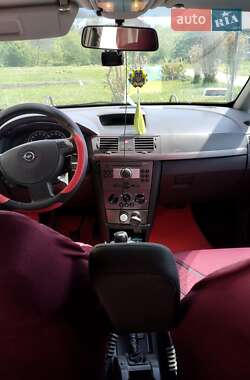 Микровэн Opel Meriva 2010 в Мостиске