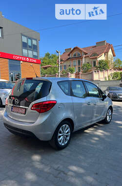 Микровэн Opel Meriva 2013 в Черновцах