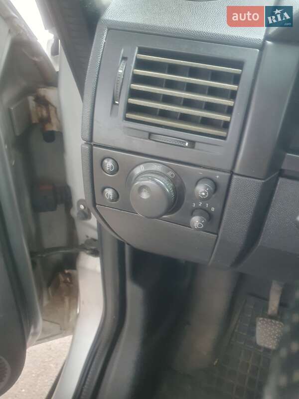 Микровэн Opel Meriva 2004 в Черкассах