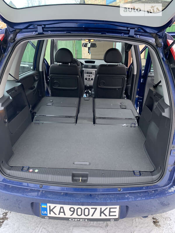 Микровэн Opel Meriva 2005 в Киеве