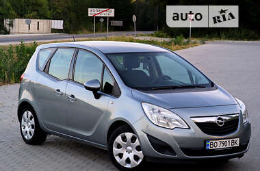 Микровэн Opel Meriva 2010 в Копычинце