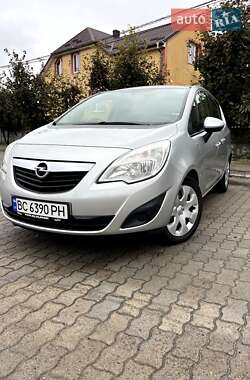 Микровэн Opel Meriva 2013 в Городке