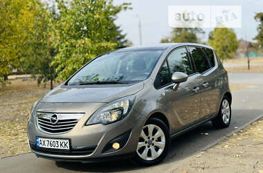 Микровэн Opel Meriva 2011 в 