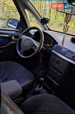 Мікровен Opel Meriva 2003 в  фото 4 Мікровен Opel Meriva 2003 в