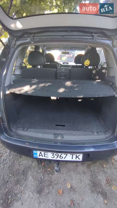 Микровэн Opel Meriva 2010 в Днепре