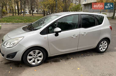 Мікровен Opel Meriva 2011 в Рівному