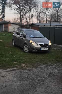 Микровэн Opel Meriva 2011 в Яворове