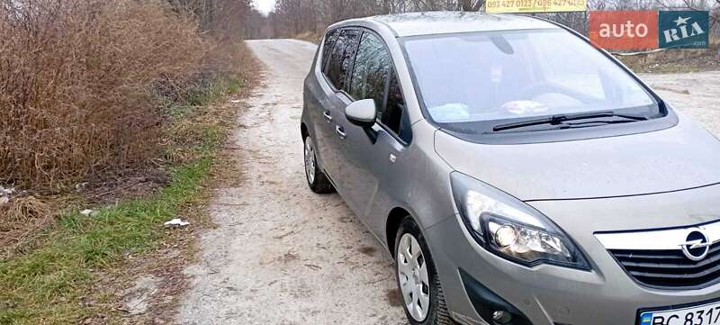 Микровэн Opel Meriva 2011 в Яворове
