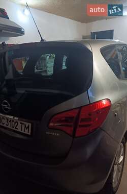 Мікровен Opel Meriva 2012 в Стрию