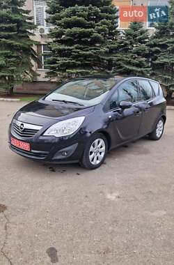 Мікровен Opel Meriva 2011 в Миколаєві