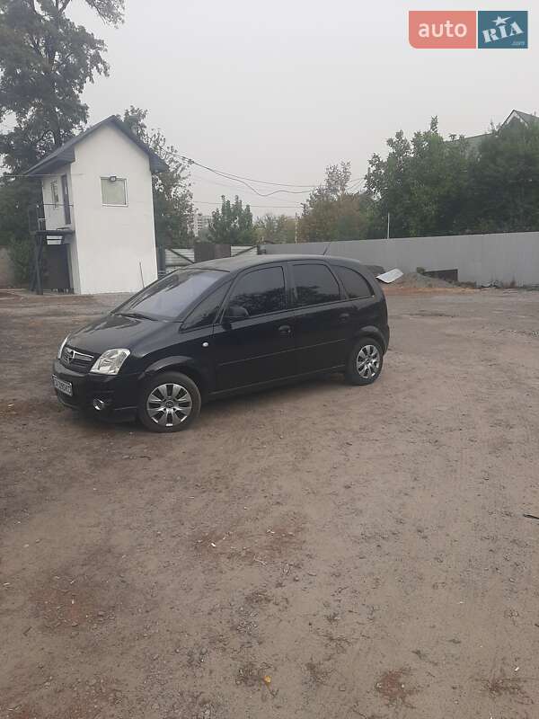Opel Meriva 2008
