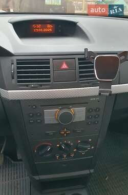 Мікровен Opel Meriva 2010 в 