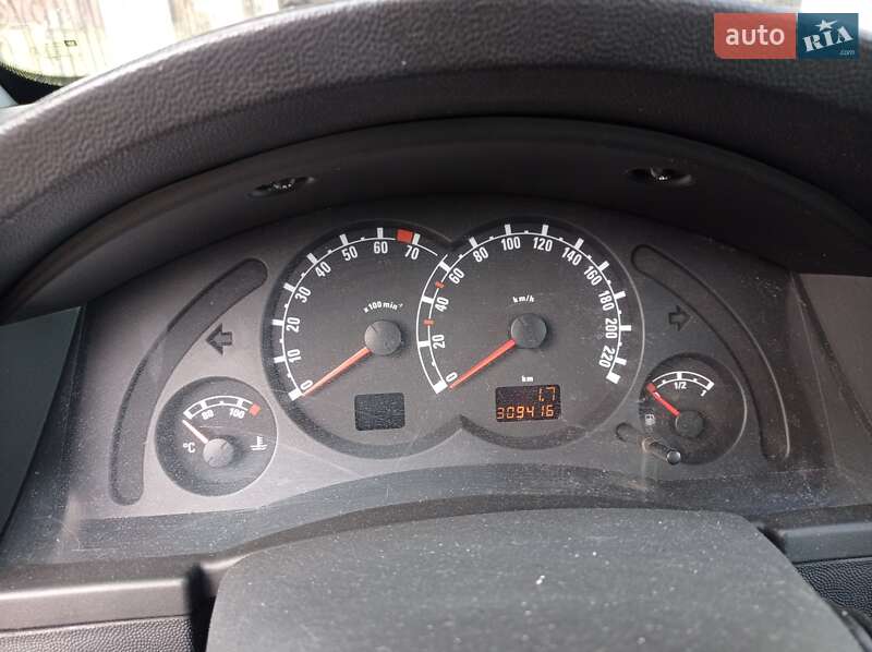 Микровэн Opel Meriva 2007 в Монастыриске