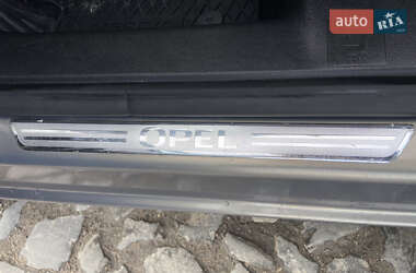 Мікровен Opel Meriva 2014 в 
