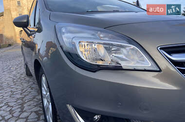 Мікровен Opel Meriva 2014 в 